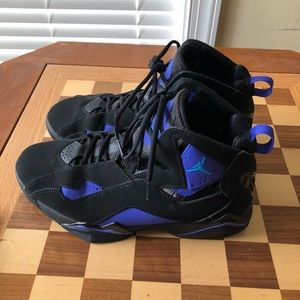 Jordan True Flight Mens 9